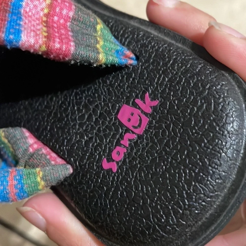 Sanuk Yoga Sling Burst Stretch Fabric Thong Yoga Mat Sandals Girls Sz 11/12